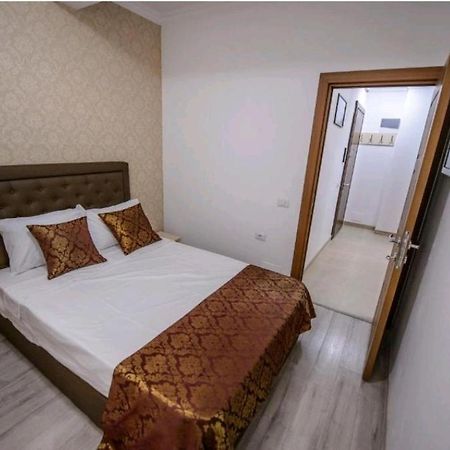Studio Mamaia - Solid Residence Luaran gambar