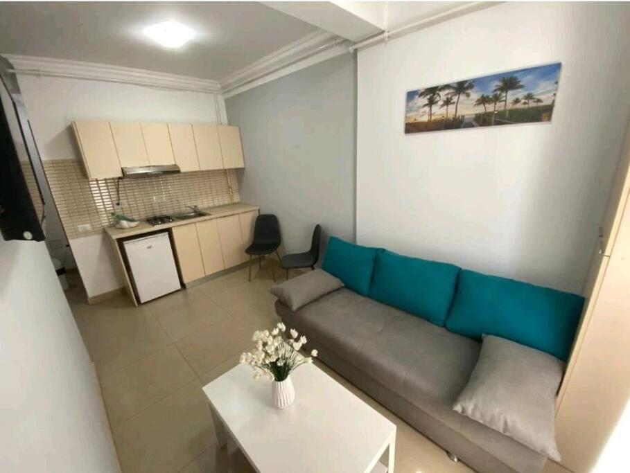 Studio Mamaia - Solid Residence Luaran gambar